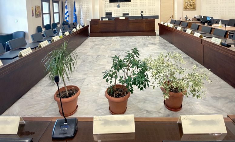 Φίλιππος-Αναστασιάδης:-Η-πολιτική-ζωή-δεν-θα-μετατραπεί-σε-πεδίο-προσωπικών-επιθέσεων