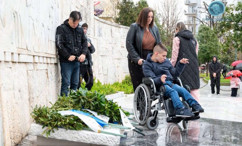 Εκδήλωση-για-την-Εθνική-Επέτειο-της-25ης-Μαρτίου-–-Κατάθεση-στεφάνων-στο-Ηρώο-της-πόλης