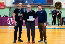 h-διοίκηση-των-Πανθήρων-βράβευσε-τον-Τάκη-Παπαδόπουλο