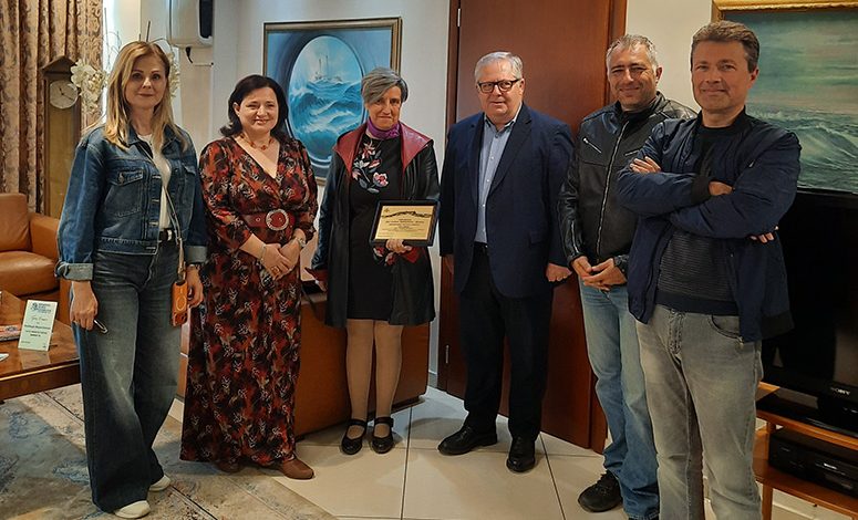 Συνταξιοδοτήθηκε-η-κα-Μιχαλίτσα-Κατσαρού