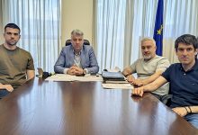 Συνάντηση-του-Συνδέσμου-Επιχειρήσεων-Μαρμάρου-Μακεδονίας-–-Θράκης-με-τον-Περιφερειάρχη-ΑΜΘ