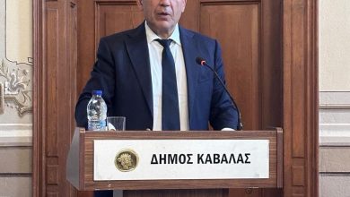Μακάριος:-Αποκτά-κερκίδα-με-στέγαστρο-το-γήπεδο-της-Νέας-Περάμου-–-Χρηματοδότηση-397.000-ευρώ