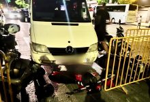 Λεωφορείο-κύλησε-χωρίς-οδηγό-στην-παραλία-της-Καβάλας-–-Έπεσε-πάνω-σε-σταθμευμένες-μοτοσικλέτες