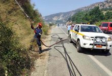 Υπό-έλεγχο-η-πυρκαγιά-από-φλεγόμενο-αυτοκίνητο-στα-Λουτρά-Ελευθερών