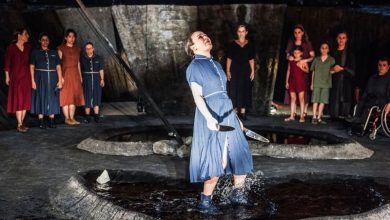 Συνταρακτικές-οι-«Τρωάδες»-του-Ευριπίδη-σε-σκηνοθεσία-Ελένης-Ευθυμίου