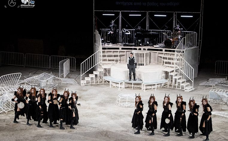 Ελκυστικές-οι-«Βάκχες»-του-Ευριπίδη-από-τον-javor-gardev- στο-69ο-Φεστιβάλ-Φιλίππων