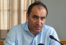 Στέλιος-Ιγνατιάδης:-Σημαντική-εξέλιξη-η-τοποθέτηση-χλοοτάπητα-στο-«Βερούλειο»