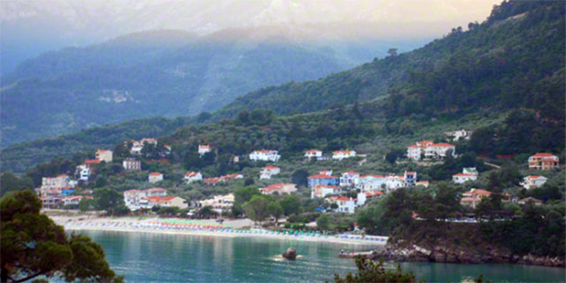 Κατασκευή-πεζοδρομίων-στη-Σκάλα-Πανάγιας-Θάσου